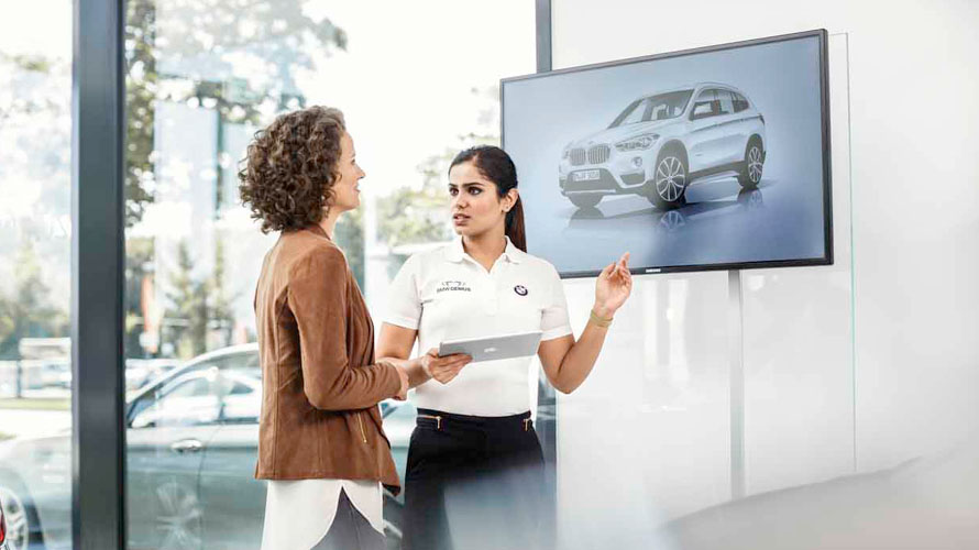 전문화된 영업 사원 . 